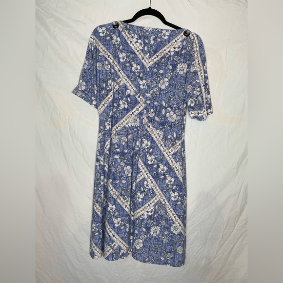 Blue Patterned Dress - Picture 2 of 6